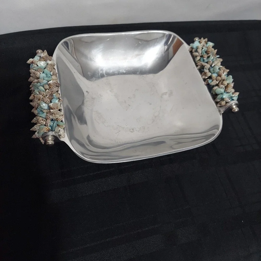 Zodax Silver Bowl with SeaShell Accented Handles 11